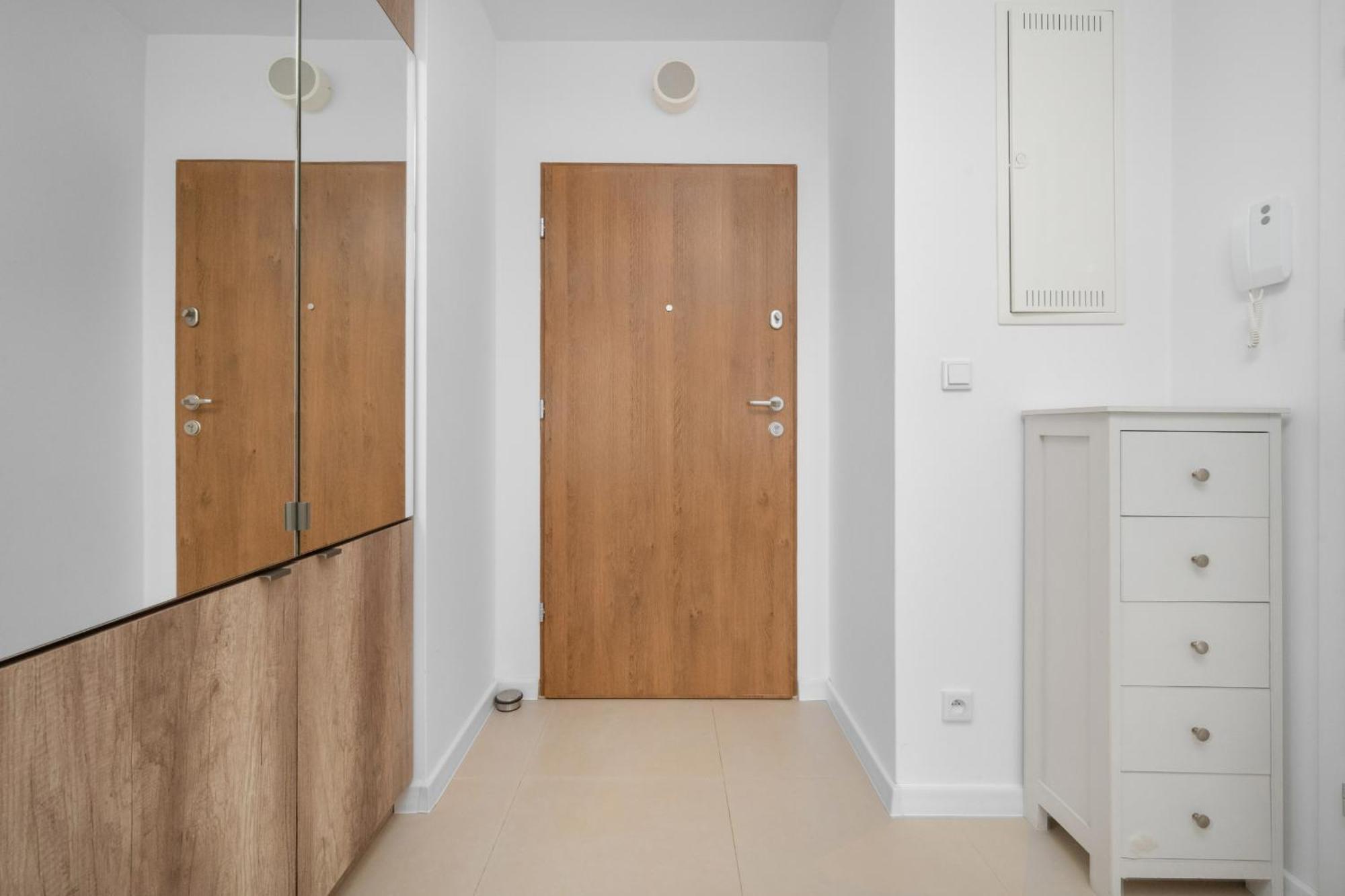 Klasyczny Apartament Z Balkonem We Wroclawiu By Noclegi Renters Exterior foto